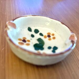 Vintage Rare Mini Italian
Handpainted Terracotta
Ashtray / Catchall/abit
